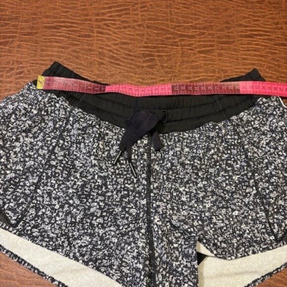 Lululemon Shorts with built in underwear Size 10 Floral design - Picture 2 of 6